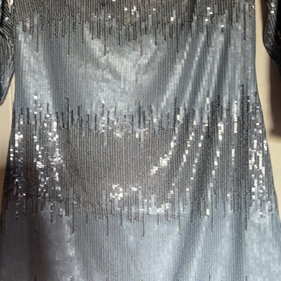 Vince Camuto Blue and Silver sequined dress zippered back SZ 8 - Picture 6 of 6